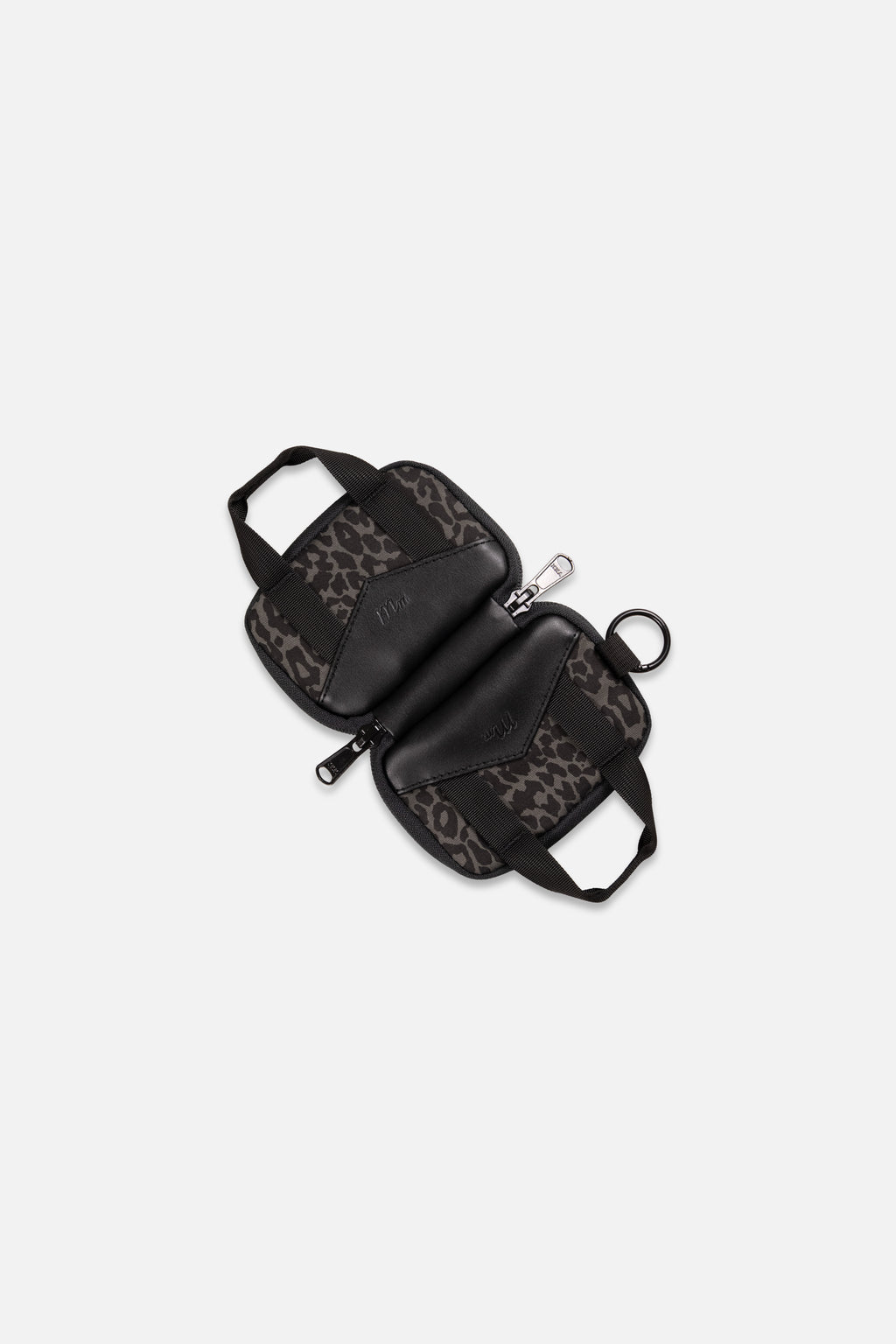 Essentials Pouch Dark Cheetah