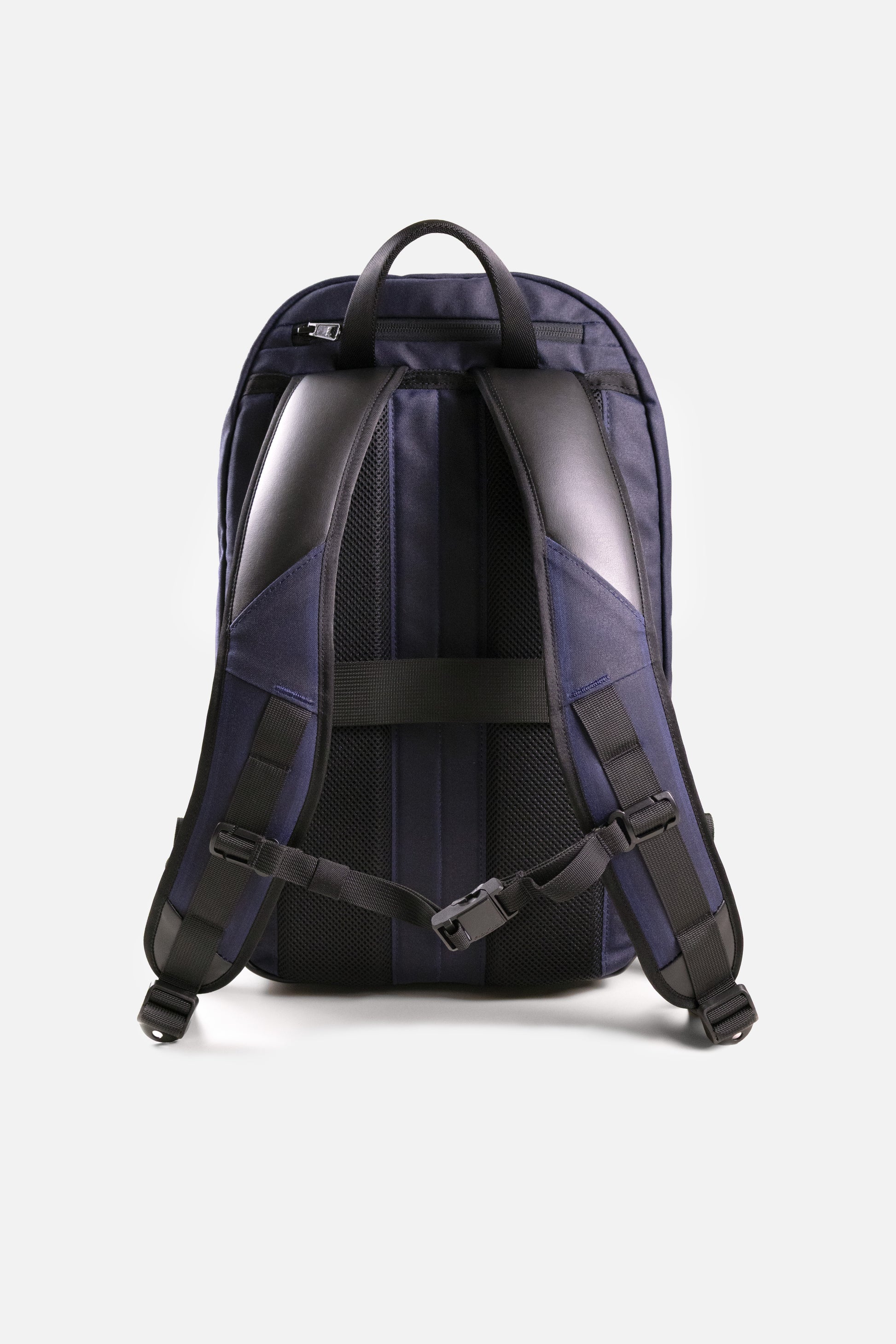 19L Roy Pack WC Dark Navy